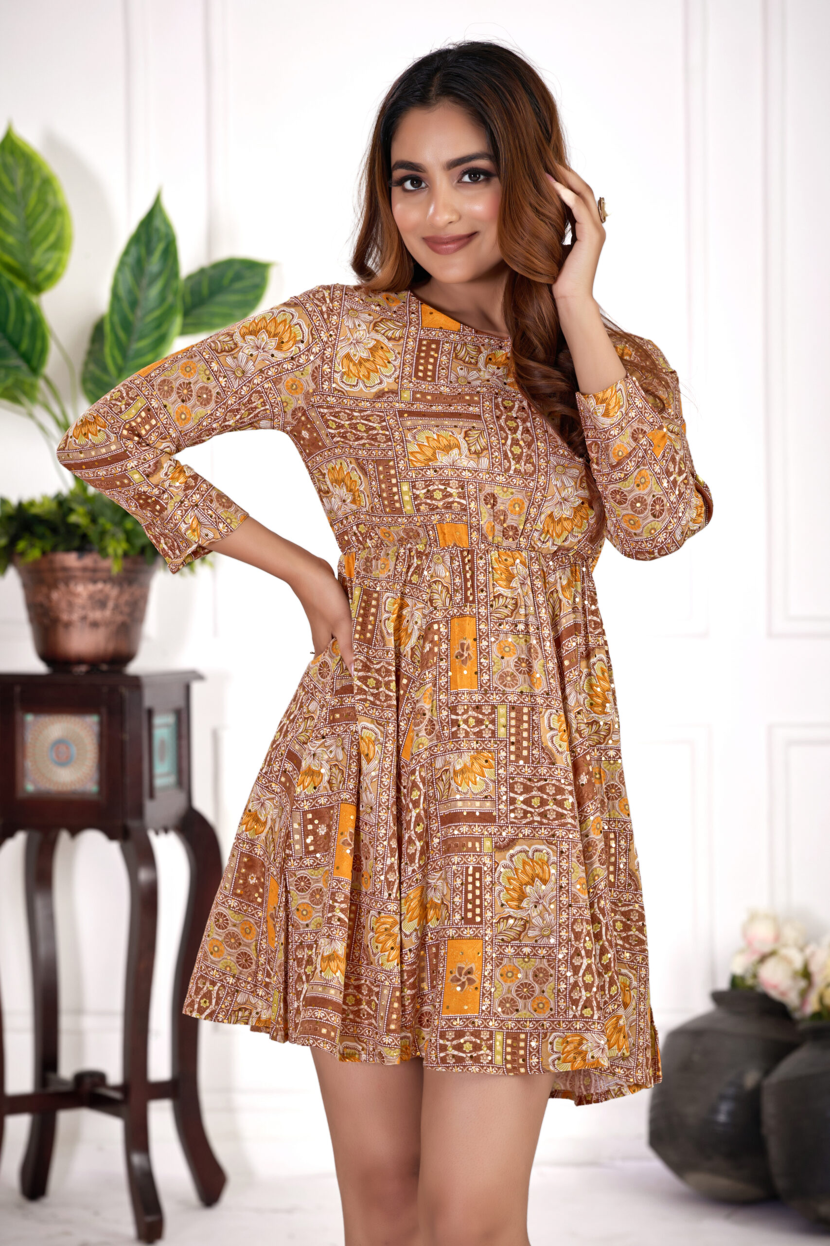 effortlessly stylish women’s round neck pleated frock (copy)