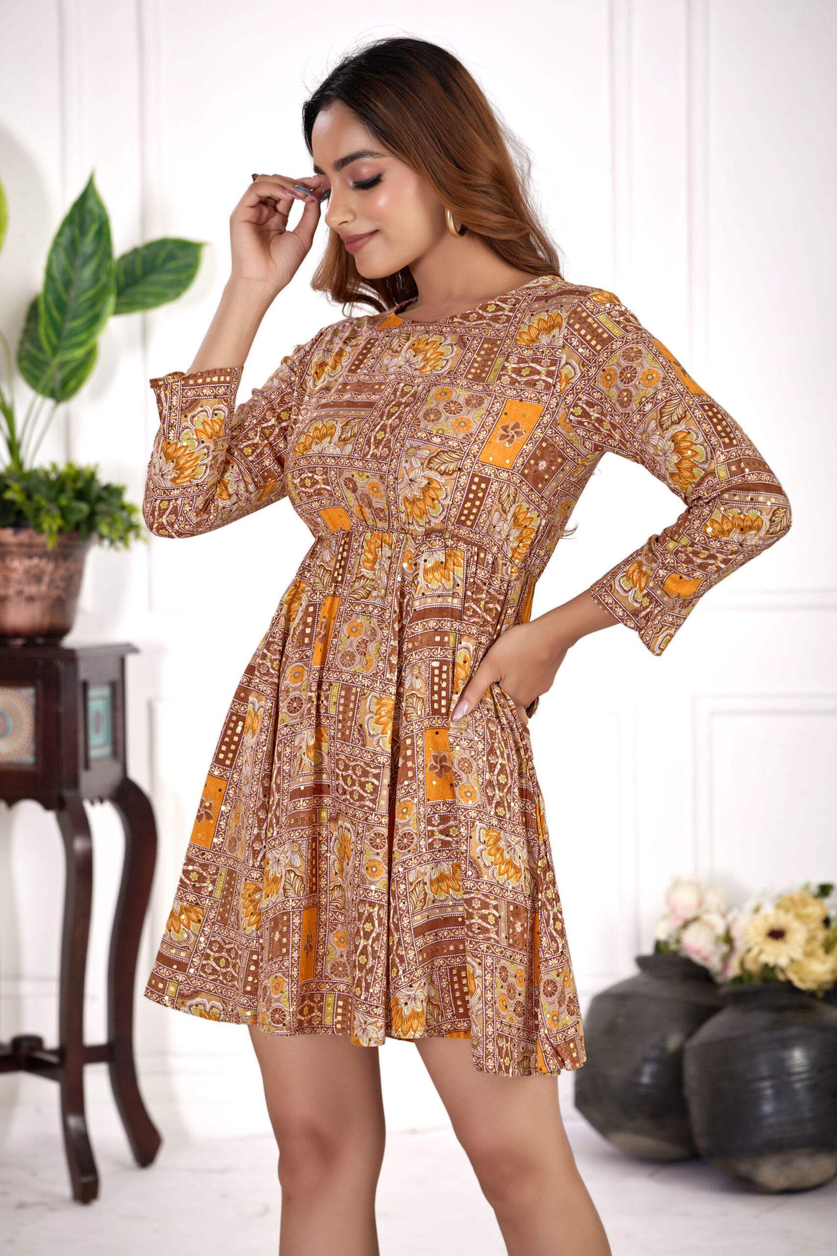 effortlessly stylish women’s round neck pleated frock (copy)