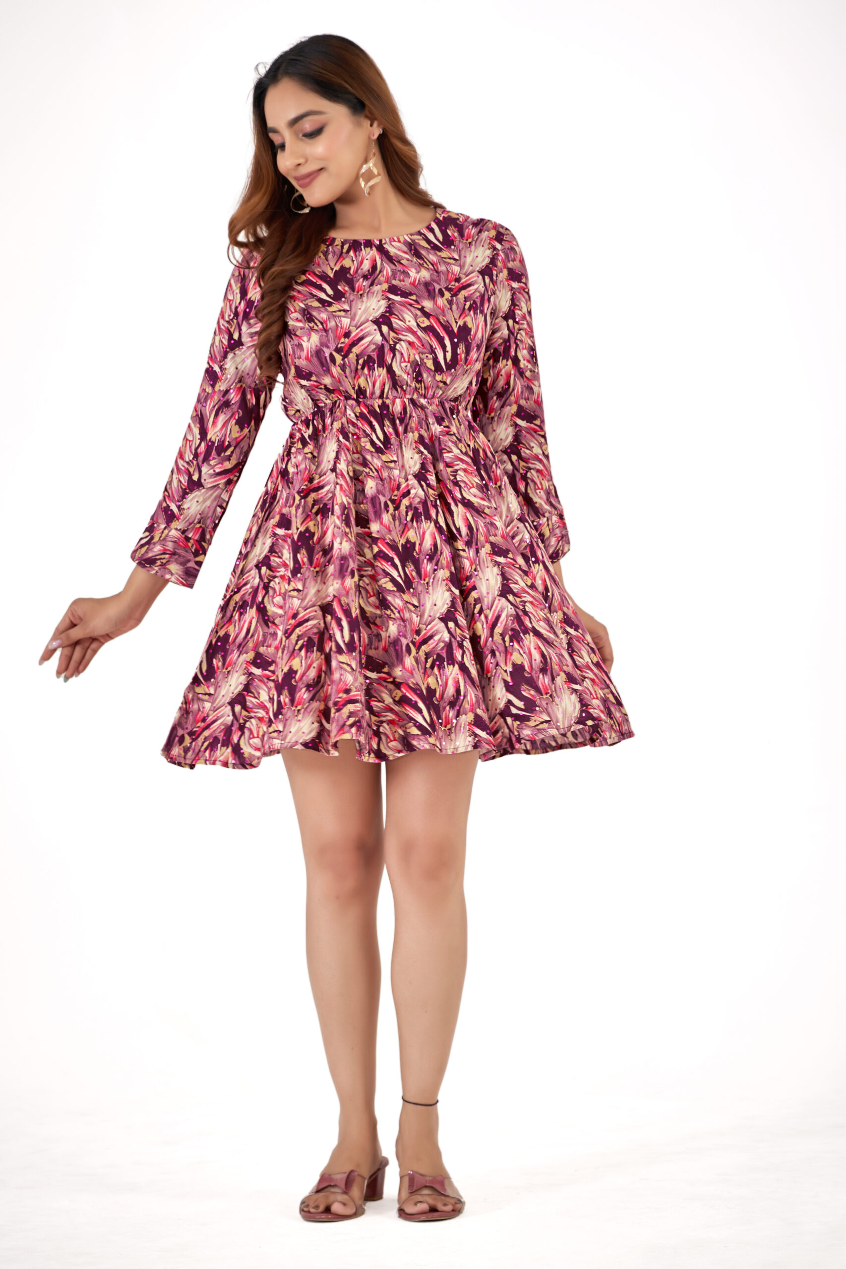 effortlessly stylish women’s round neck pleated frock