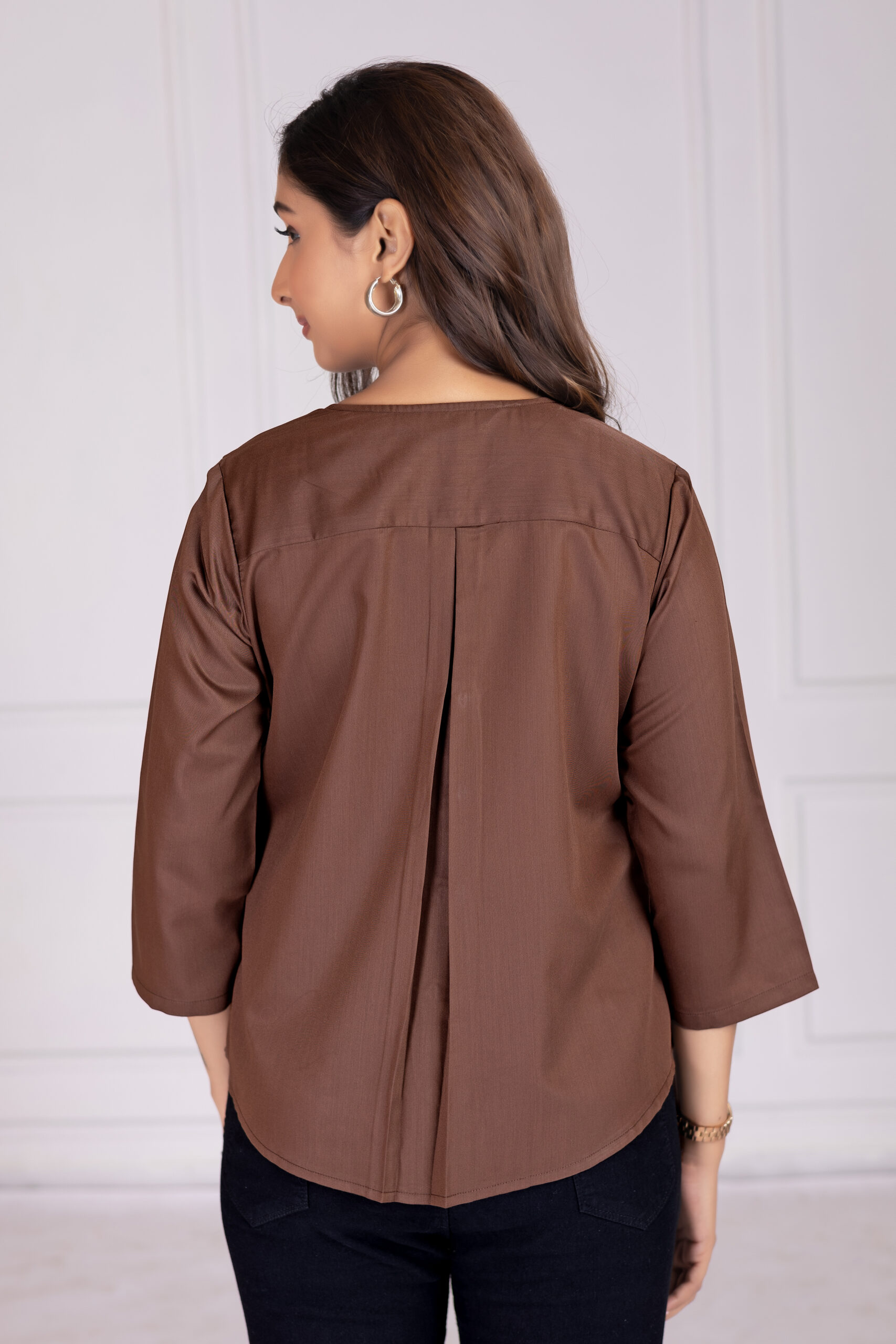 effortlessly stylish women's round neck pleated formal shirts