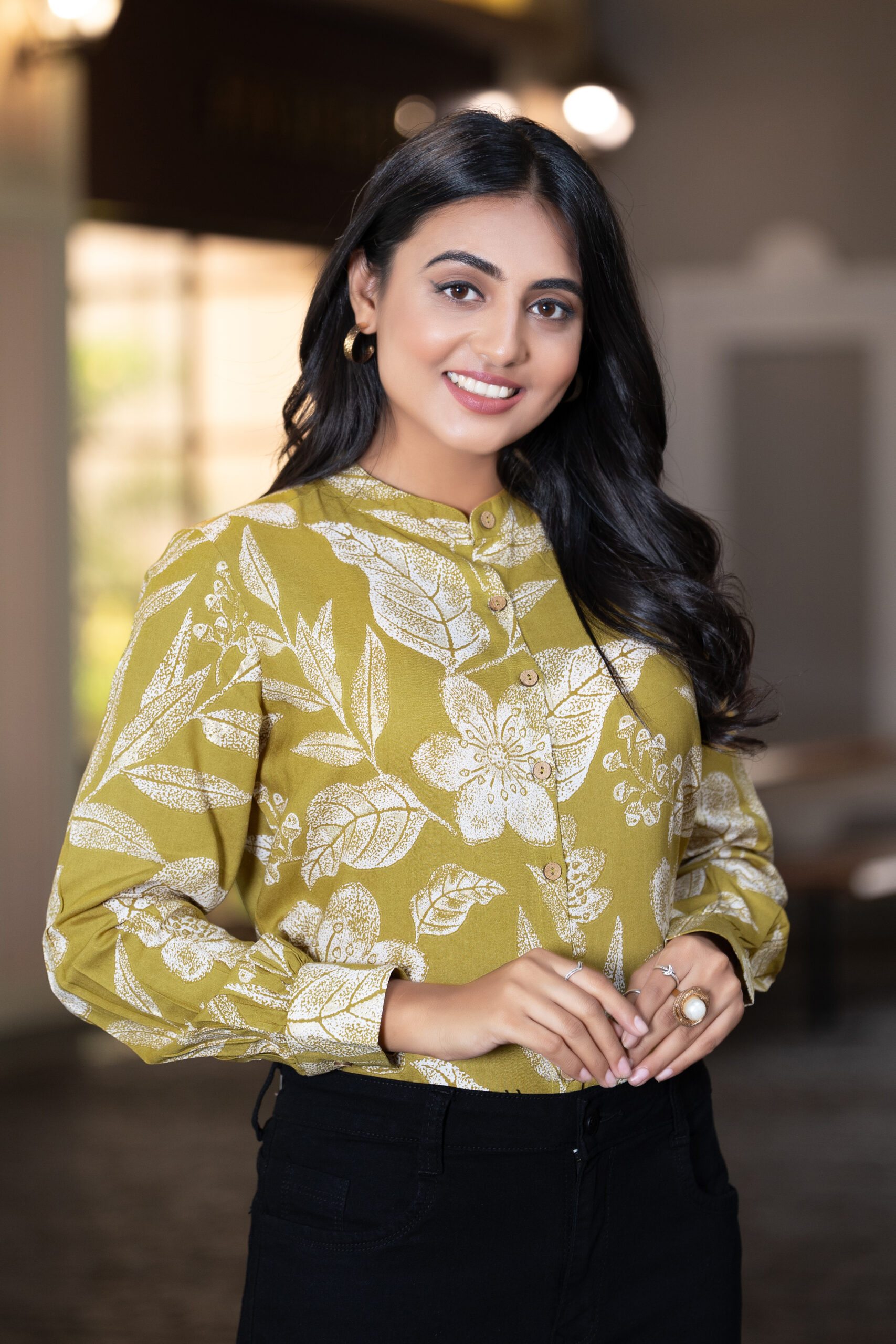 women's smart formal printed shirt with band collar & full sleeves