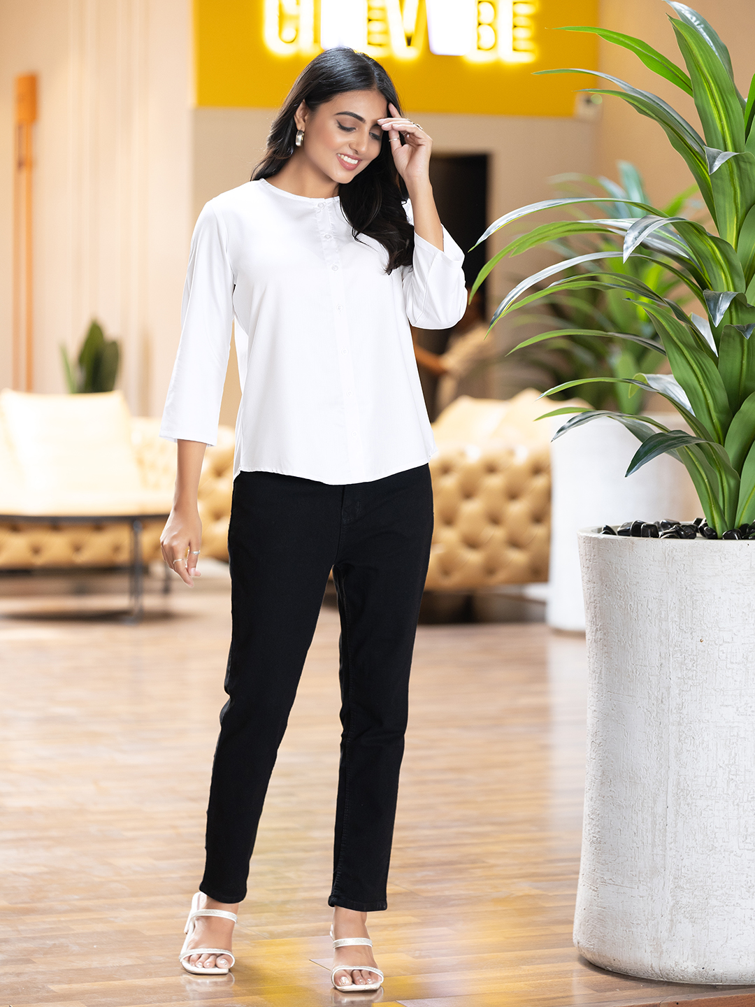 effortlessly stylish women's round neck pleated formal shirts (copy) effortlessly stylish women's round neck pleated formal shirts (copy)